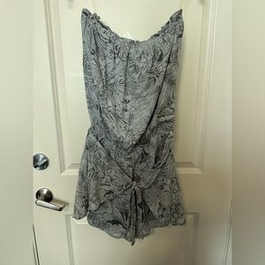 Mahina Grey Beach Styled Strapless Romper